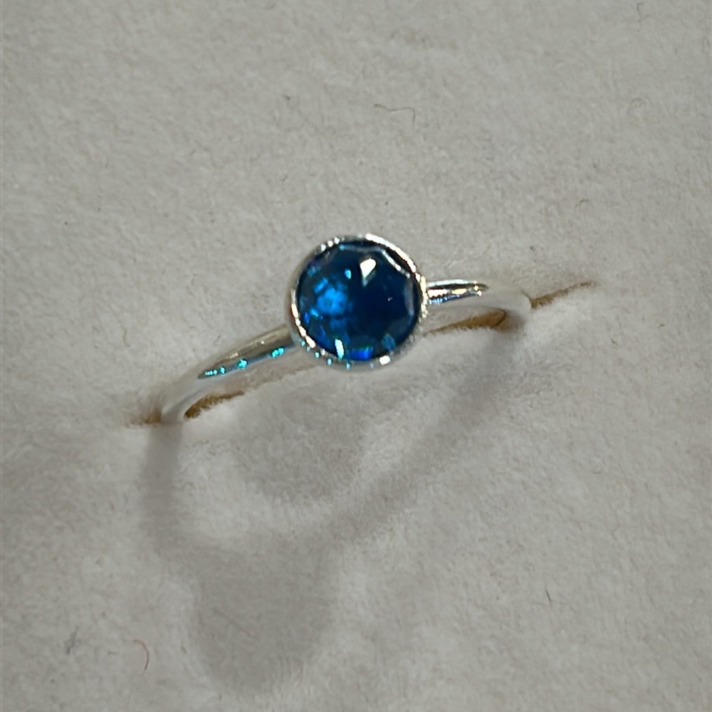 RETIRED December Droplets Birthstone Ring